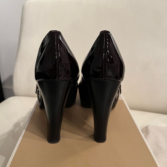 Michael Kors milan patent pump chocolate - Picture 14 of 14